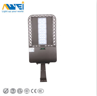 montages de parking de 100W IP65 LED, vie active extérieure de réverbères d'éclairage longue