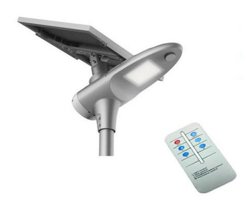 50W-150W LED Street Lights Lamp LED à énergie solaire éclairage de rue étanche IP67 Aluminium utilisé dans les rues et les routes urbaines