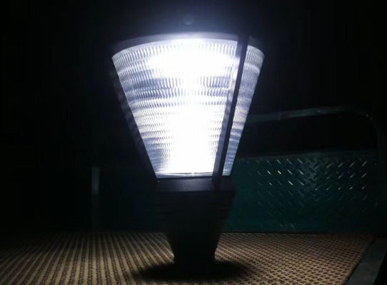 Matériau d'aluminium Éclairage urbain à LED CE Approuvé Kit d'éclairage de jardin extérieur Utilisé dans la voie urbaine lente