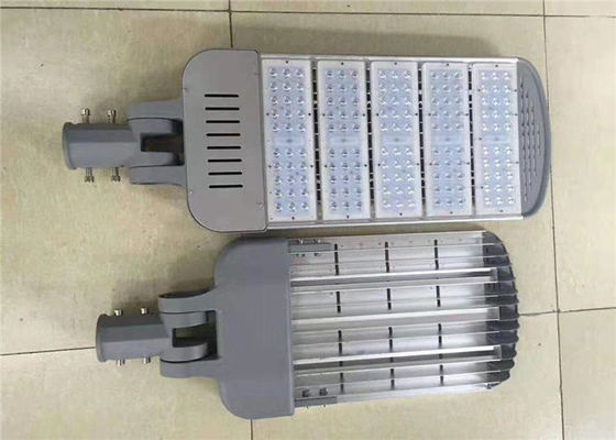 Remplacement LED Module Street Lights 300w Armatures de lumière de rue extérieure 5 ans de garantie Certificat CE RoHS