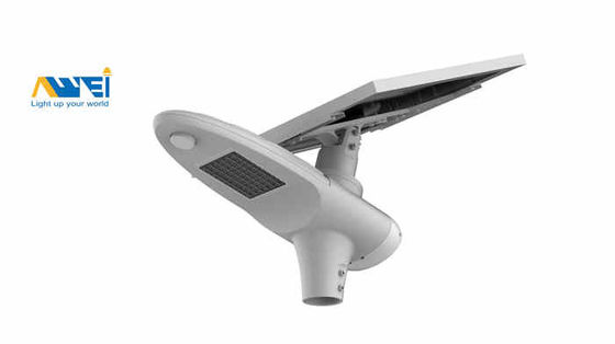 Éclairage de rue à LED solaire intégré à haute intensité IP65 imperméable à l'eau fonctionne 7 jours pluvieux