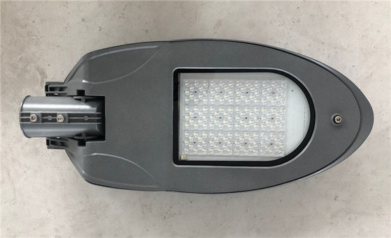 IK08 200W Lampes à LED 4000K Pour l'éclairage extérieur de la rue Parking Lot Light utilisé dans les zones résidentielles